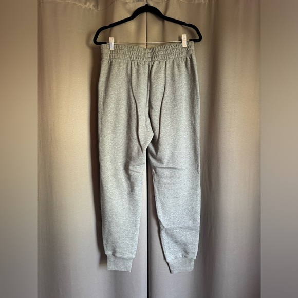Grey Under Armor Jogger - Picture 2 of 3